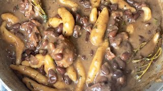 HOW TO MAKE THE BEST JAMAICAN STEW PEAS USING SALTED BEEF AND PIGS TAIL JAMAICANFOOD [upl. by Hazelton]