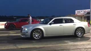 Chrysler 300C SRT Vs Chrysler 300C SRT Design [upl. by London]