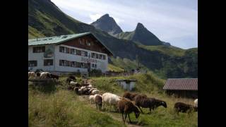 Enzianhütte Oberstdorf  Beitrag bei B5 Aktuell [upl. by Naicul316]