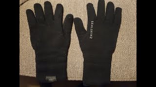 Sealskinz Ultra Grip Waterproof Gloves Review November 2017 [upl. by Alenson]