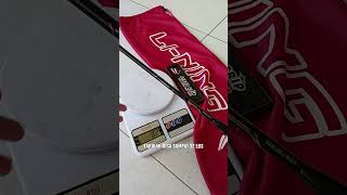 Cek berat raket badminton grade ori lining tectonic 7 [upl. by Trillbee558]