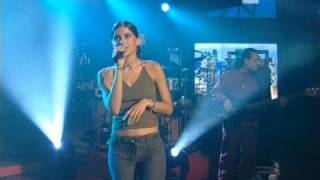 Nelly Furtado  Im Like A Bird Live  Harald Schmidt Show [upl. by Algy]