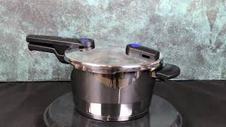 Fissler Vitaquick Pressure Cooker 22 cm 45 Liter [upl. by Ytirehc453]