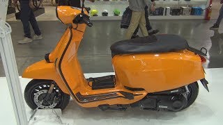 Lambretta V125 Special Orange 2020 Exterior and Interior [upl. by Merrielle]