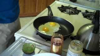 Gluten Free Meal  Super Fun Gluten Free Breakfast in 2 minutes  The Under 20 Workout [upl. by Gambrell]