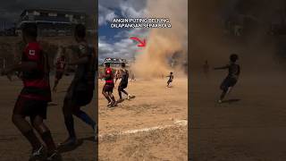 Angin Puting Beliung Di Lapangan Sopak Bola [upl. by Fishman814]