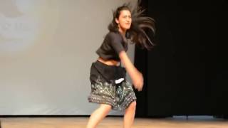 This IIT GIRL Dance Stole Heart of all students College Function [upl. by Timon318]