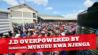 JEREMY DAMARIS OVERPOWERED BY MUKURU KWA NJENGA RESIDENTS AS THEY FIGHT FOR BLANKETS [upl. by Melody944]