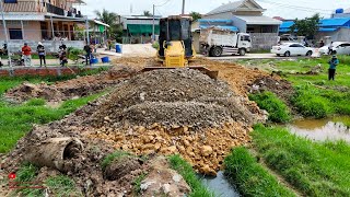 Successful Episode DR 51PX KOMATSU Dozer Building a Road Using Soilsrocks By Skills Operator Pushing [upl. by Iznil]