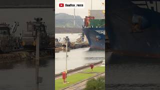 Funcionamiento de las esclusas del canal de Panama 🇵🇦🚢 shorts panama canaldepanama esclusas [upl. by Cirala247]