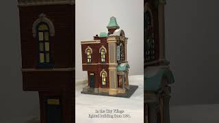 Dept 56 Kingsfords Brew House Dickens Village Lighted Christmas Building 1993 at Treasuretique [upl. by Bracci781]