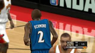 MITCH RICHMOND 35 PTS vs HAWKS  2001 SEASON [upl. by Zwiebel919]