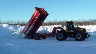 JCB 3200 Plus with hook lift trailer in snow removal [upl. by Ruthe]