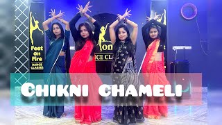 Chikni Chameli  Shreya Ghoshals Live Performance at Umang 2013 [upl. by Reeve]