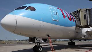 Aircraft visit TUI fly Boeing 7878 Dreamliner Deluxe cabin [upl. by Neilson757]