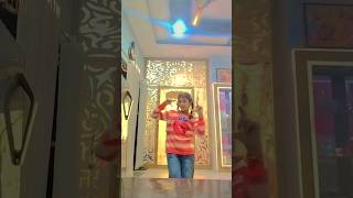 Chittiyan kalaiyan song small girl easy dance [upl. by Rotsen650]