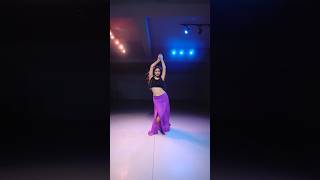 O saaki saaki re youtubeshorts bollywood music song newsong dance youtubeshorts dancevideo [upl. by Henrique]