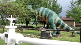 thelopecom  Sinclair Dinoland Corythosaurus in Independence KS [upl. by Darrick]