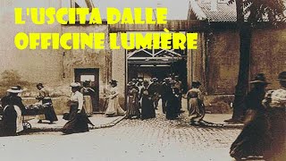 Luscita dalle officine Lumière 1895 Primo film della storia del cinema dei fratelli Lumière [upl. by Hatcher]