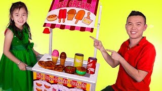 Jannie Pretend Play with Ice Cream Food Cart Toy [upl. by Eri]