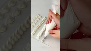 How to use cake decorating tips Nozzle Piping Technique Tutorials pipingskills pipingtips [upl. by Eidualc510]