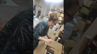 60Second Surprise Unboxing – Arctic Monkeys Cocteau Twins amp Vincent Price Vinyl [upl. by Bret705]