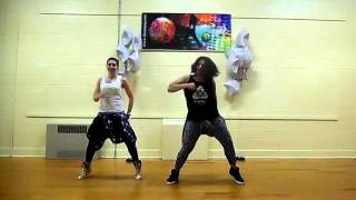 Zumba  La Negra Tiene Tumbao  Celia Cruz [upl. by Martsen]