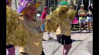 The Milwaukee Dancing Grannies appear in the 2023 Thoth parade [upl. by Rosecan]