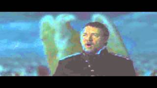 Russell CROWE  STARS  OFFICIAL VIDEO from Les misérables [upl. by Airyk199]