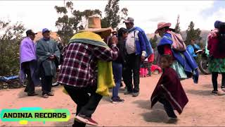 bailando huayno de la sierra piurana Perú [upl. by Lorola]