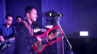 Temesghen Yared  New Eritrean Guayla 2018  Live in Concert Germany [upl. by Neyu]