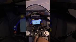 Ye to R1 hai youtubeshorts automobile yamaha bike bikeride rider shortvideo shorts short [upl. by Koehler]