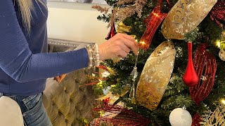 How to style a Christmas tree  Ribbon tutorial ribbontutorial christmastreedecoration christmas [upl. by Htrow]