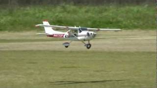 CMPro Cessna 182 Skylane with difficulty in landing [upl. by Lillith]