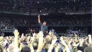 Bruce Springsteen pays tribute to Clarence Clemons during Tenth Avenue Freezeout [upl. by Dnalon]