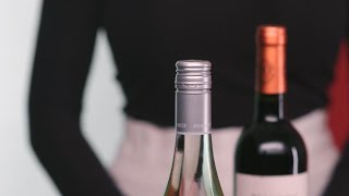 Wine 101 How to Open a Bottle—The Screwcap [upl. by Chimene]