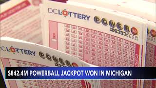 Ticket sold in Michigan wins 842M Powerball jackpot [upl. by Gnouhc742]