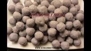 Blauwe bessen kokosbollen laddoo [upl. by Ho401]