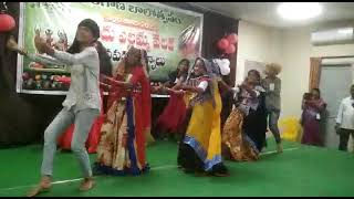 dhimi dhimi lambadi dance by tribal welfare students banjara dhimidhimi song [upl. by Ynohtona178]