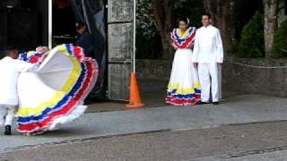 BAILE TIPICO VENEZOLANO [upl. by Lamaaj]