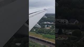 Landung Hamburg Airport🛬 reisen travel hamburg flugzeug emirates dubai plane flightreport [upl. by Anahsit]