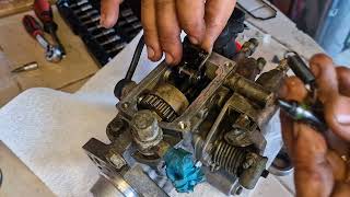 Toyota Land Cruiser HDJ80 5 Injection Pump Repair [upl. by Adekam]