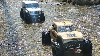 Scx6 Cliffhanger and Jeep Rubicon Trail Titans [upl. by Hyatt]