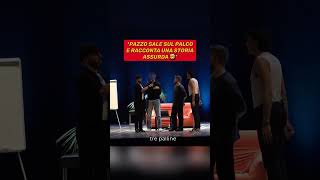 PAZZO SALE SUL PALCO E RACCONTA UNA STORIA ASSURDA  Esperienze DM dal vivo a Teatro [upl. by Audre444]