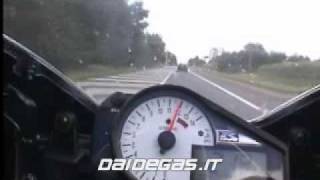 Suzuki GSXR 1000 K1 acceleration [upl. by Ynatsed75]