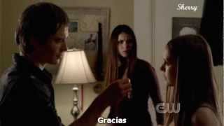 Elena recuerda la confesion de Damon 4x01 con subtitulos [upl. by Husein]