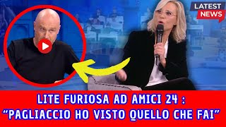 “Pagliaccio ho visto cosa hai fatto” Amici 24 lite furiosa tra i due protagonisti [upl. by Jamil670]