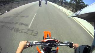 KTM 125 DUKE VS MH7 125 [upl. by Yhtomot]