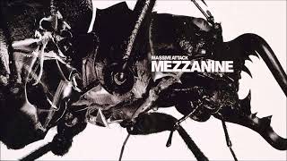 MASSIVE ATTACK  Mezzanine  Group Four  Exchange 1998 [upl. by Friday]