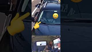 Das ist Liebe zum Beruf😁👍 lkw lkwfahrer usa ustrucker trucker bus job arbeit funny crash [upl. by Semadar]